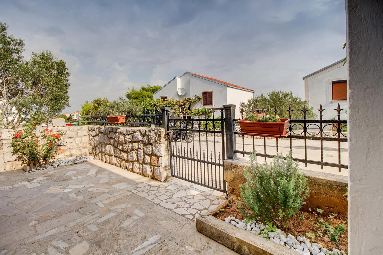 Apartments Vanda Mali Lošinj Zewnętrze zdjęcie
